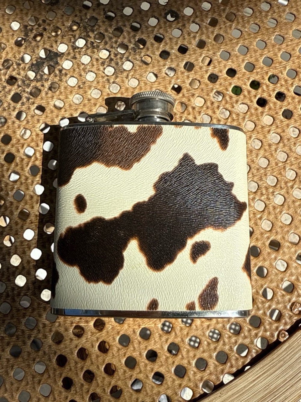 Cowhide Pattern Stainless Steel Hip Flask - Brown & White